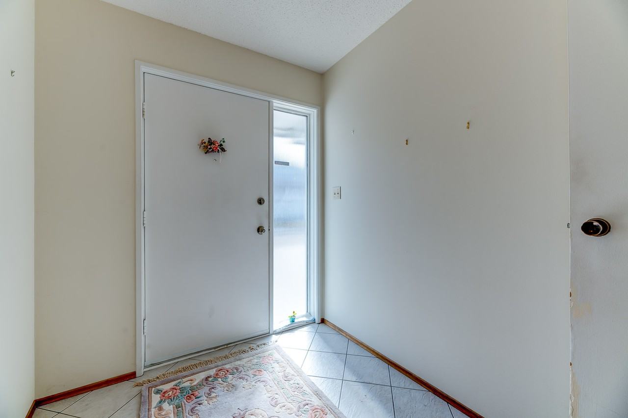 218 Callingwood Pl Nw - Photo 3 of 22