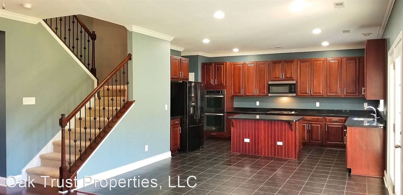 173 Kimberton Ave - Photo 2 of 18