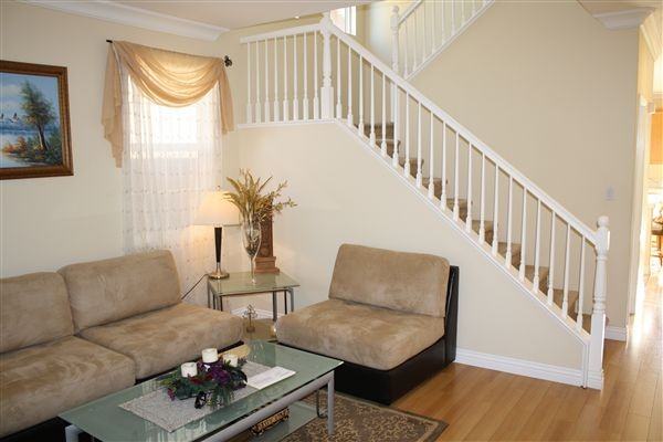 5190 Raccoon Way - Photo 3 of 10