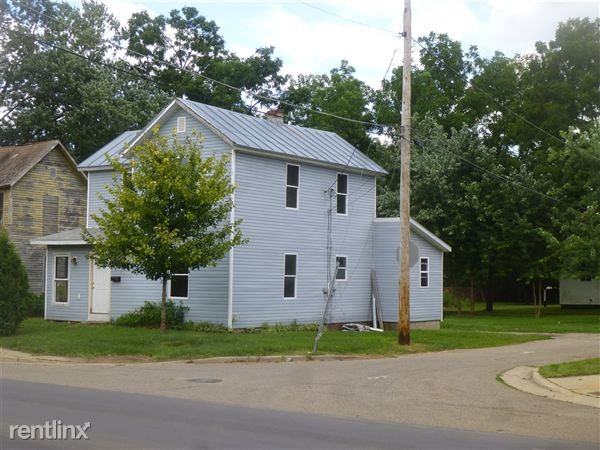 91 Columbus Rd - Photo 2 of 14