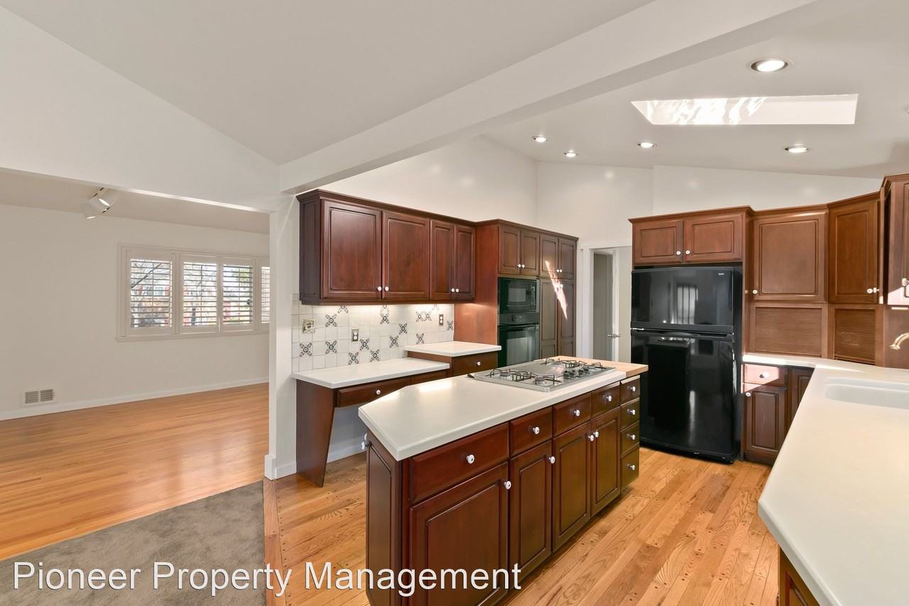 6916 S Cook Way - Photo 3 of 13