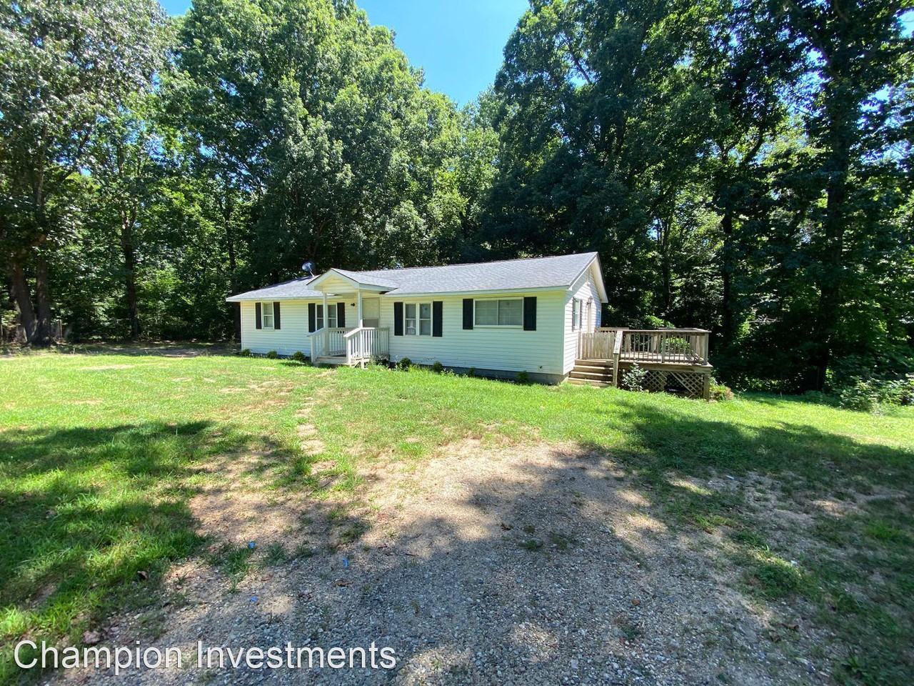 124 Ayers Rd - Photo 2 of 20