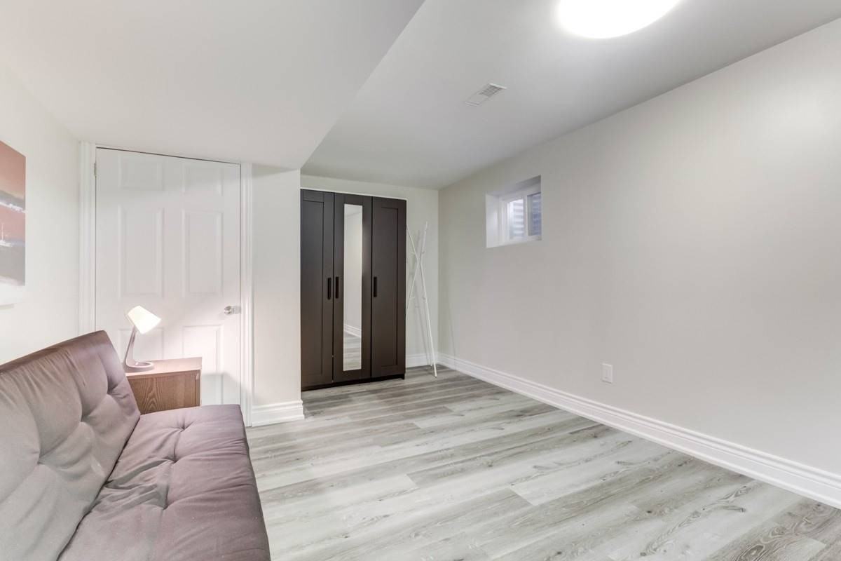 16 Medaca St - Photo 2 of 7