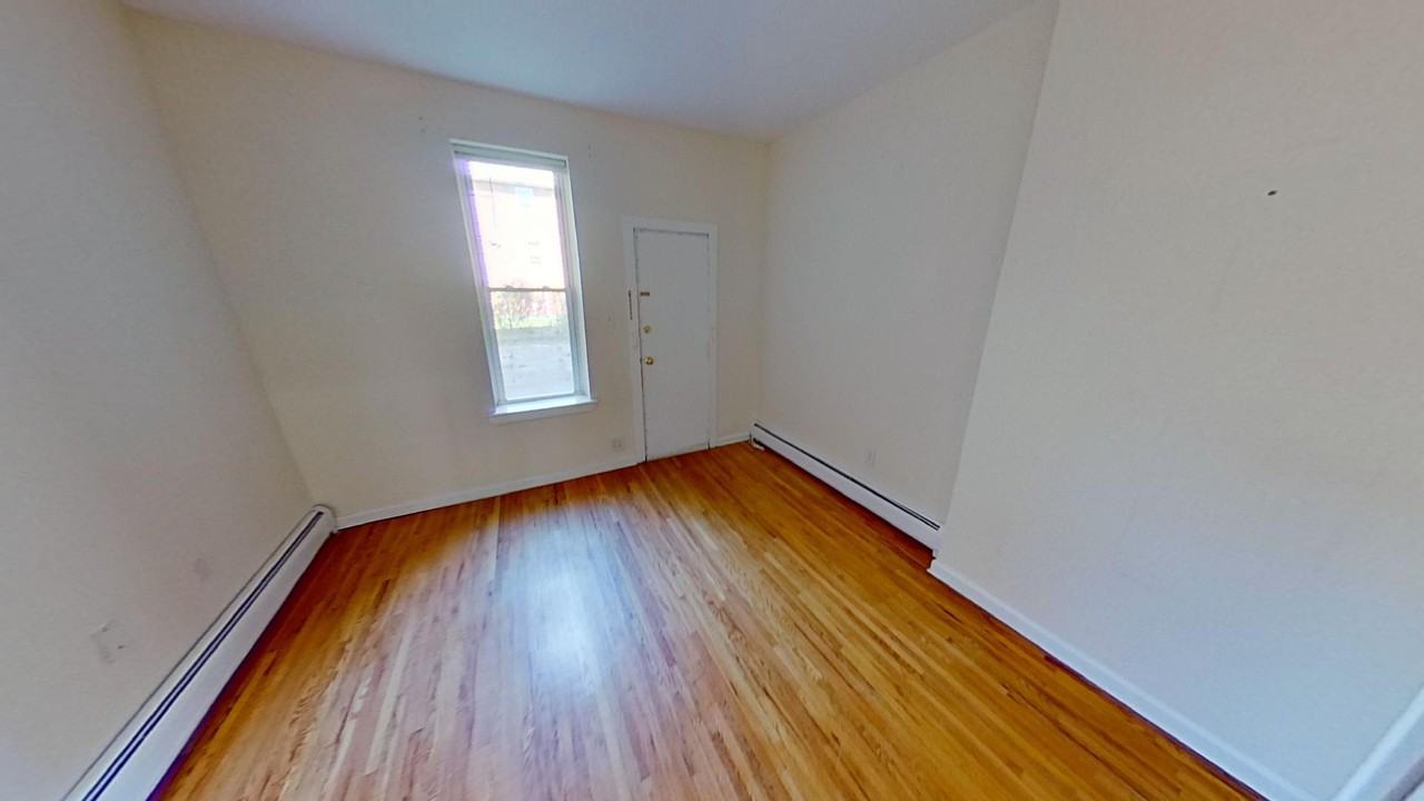 112 SUSSEX STREET - Photo 6 of 12