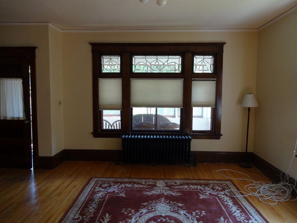 2021 Franklin Ave Se - Photo 3 of 12