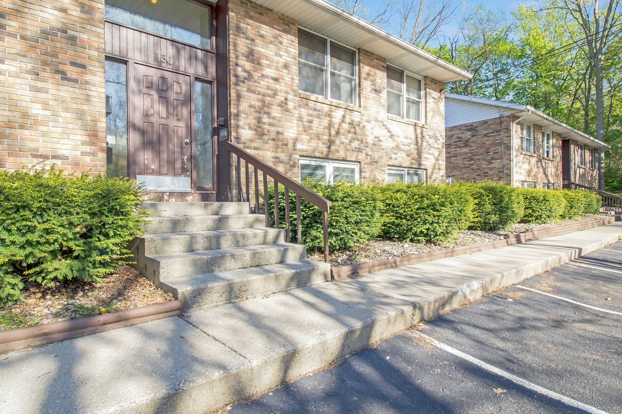 118-130 S Clarendon - Photo 2 of 8