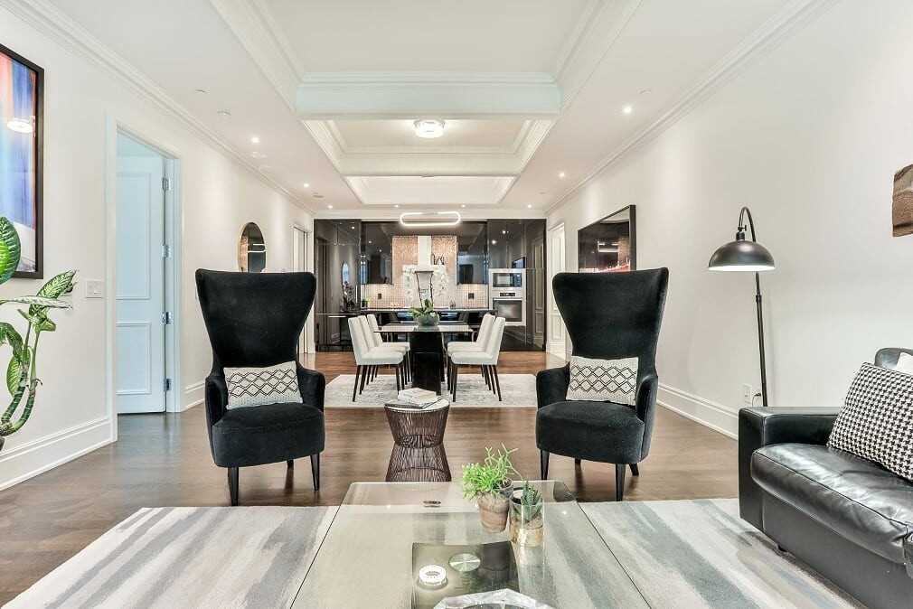 311 Bay Street #3802