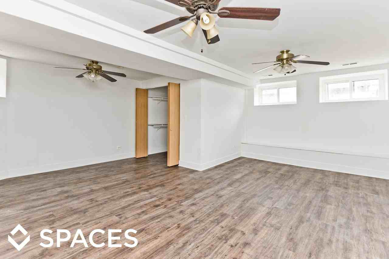 3512 North Halsted - Photo 2 of 6