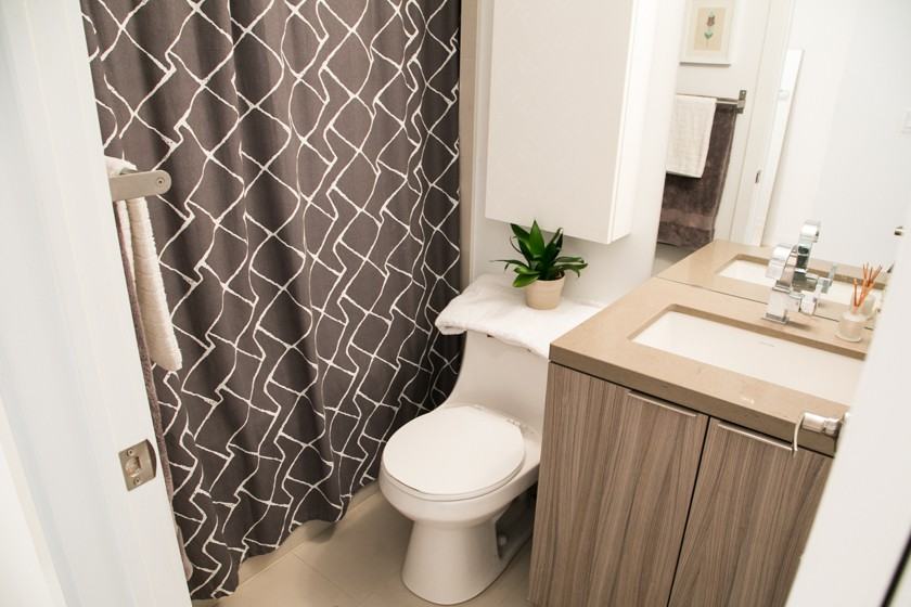 150 Broadview Avenue #13 - Photo 6 of 7