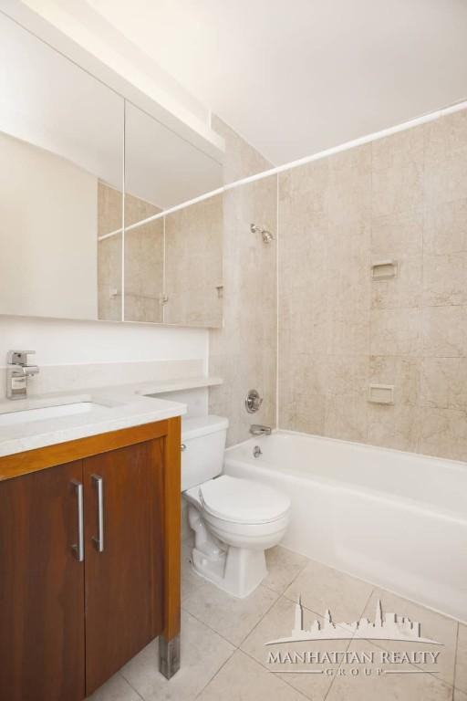 E 34th St #19H - Photo 3 of 14