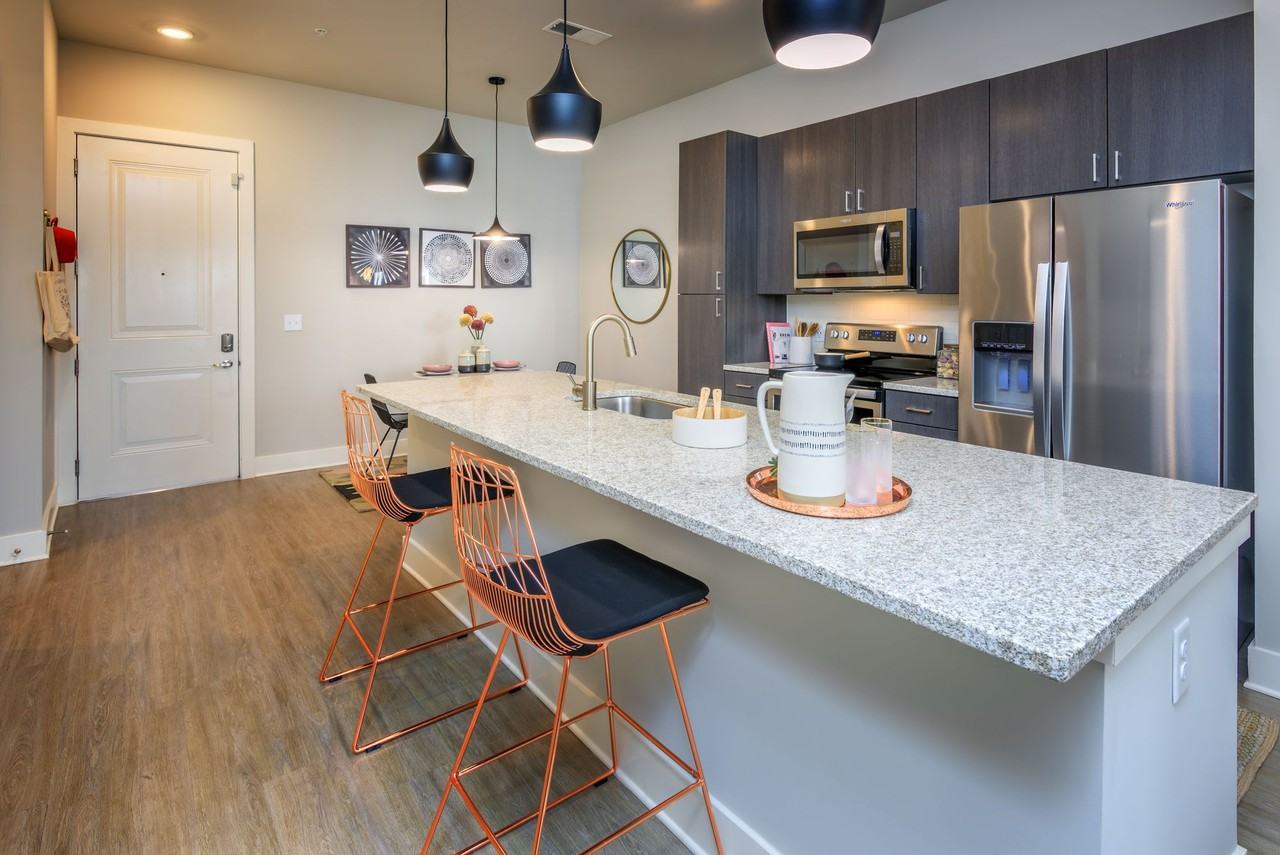 Cortland NoDa - Photo 3 of 33