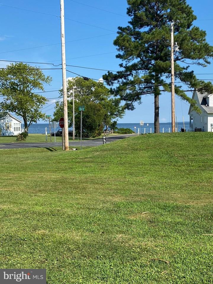 20305 Veras Rd - Photo 2 of 20