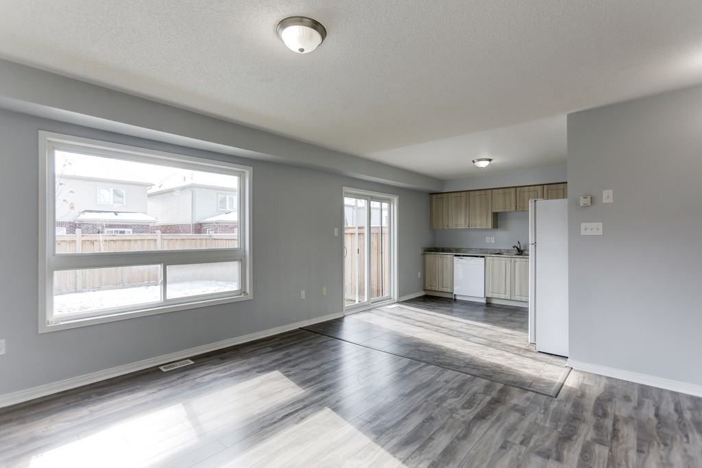 19 Sidney Rundle Avenue - Photo 3 of 24