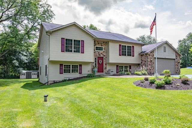 5715 E Hillcrest Dr - Photo 3 of 29