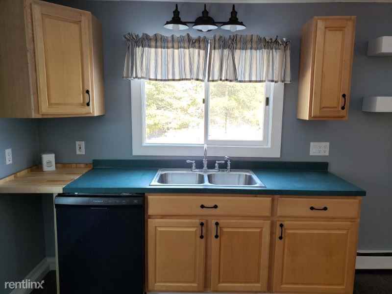 5 Hackett Rd. 1 - Photo 2 of 12