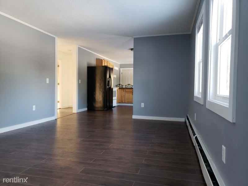 5 Hackett Rd. 1 - Photo 3 of 12