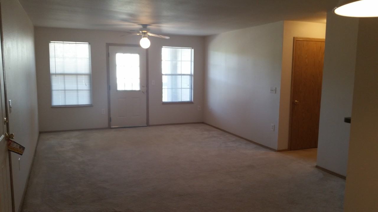 1405 Hartman Place Apartments 1405 Hartman Pl, Manhattan, KS 66502