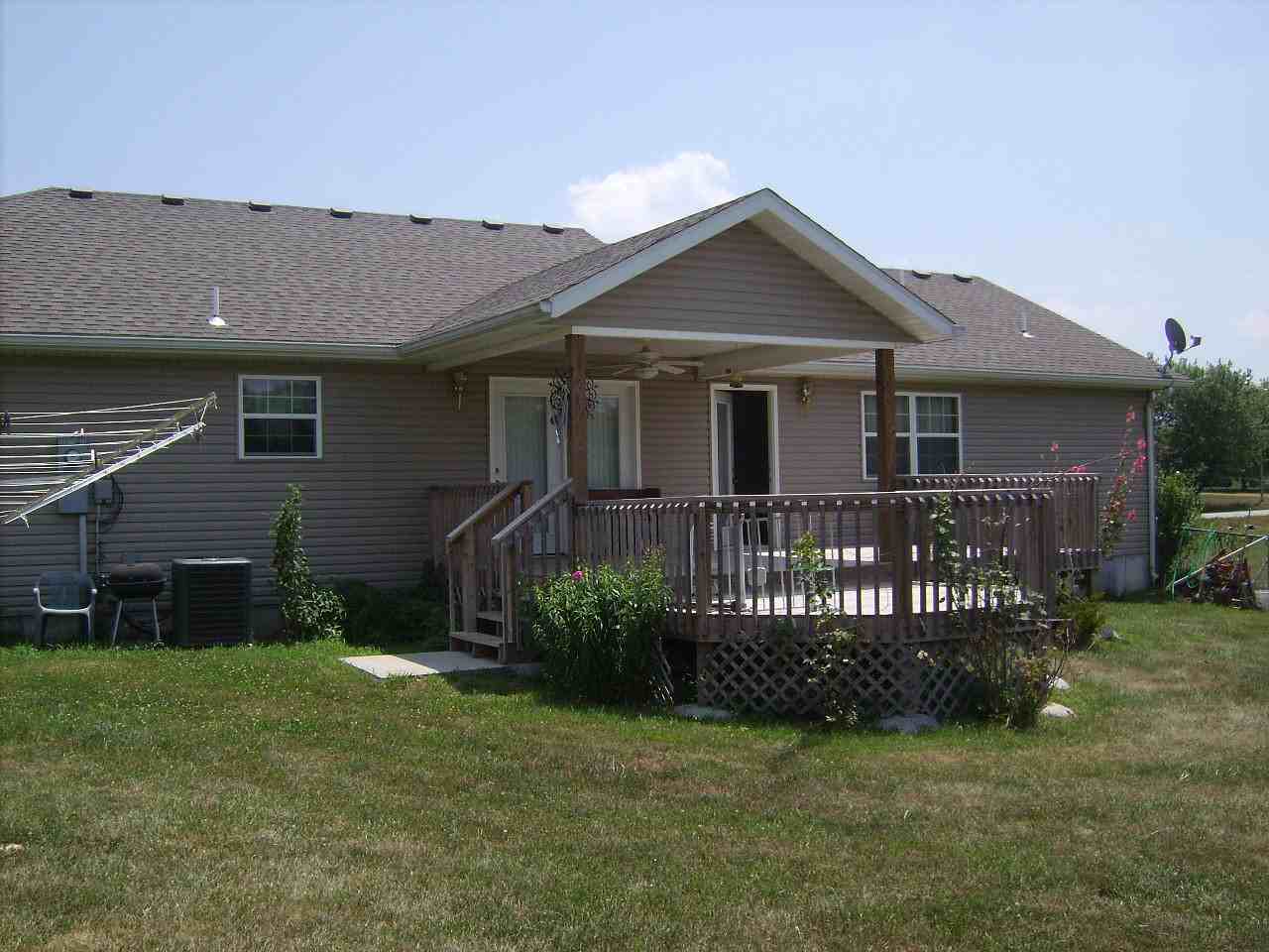 30485 Peach Blossom Ln - Photo 2 of 12