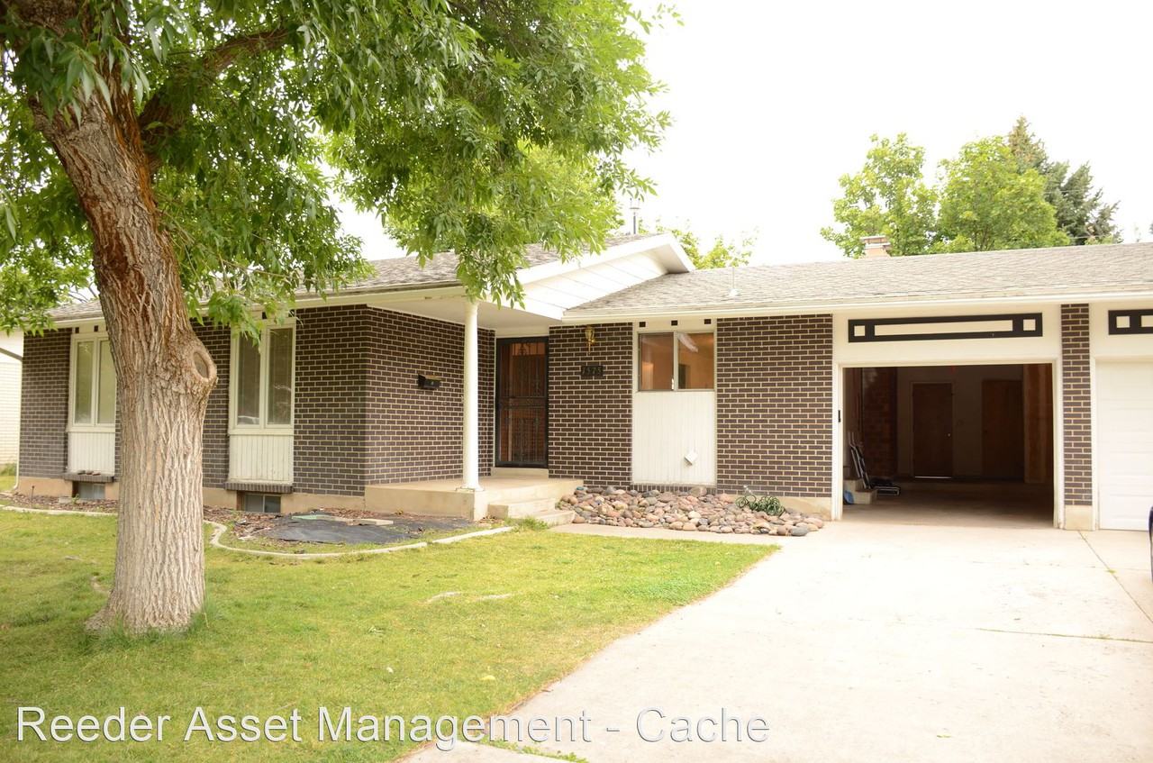 1575 E 1220 N - Photo 3 of 30