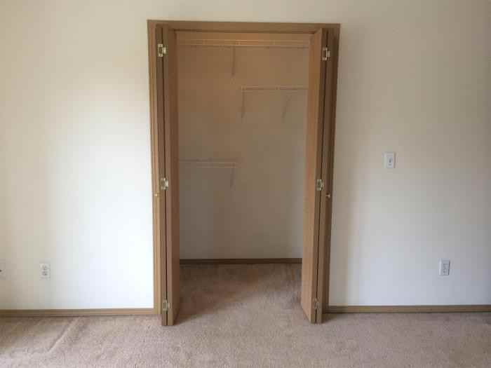 1613 Walnut St - Photo 3 of 8