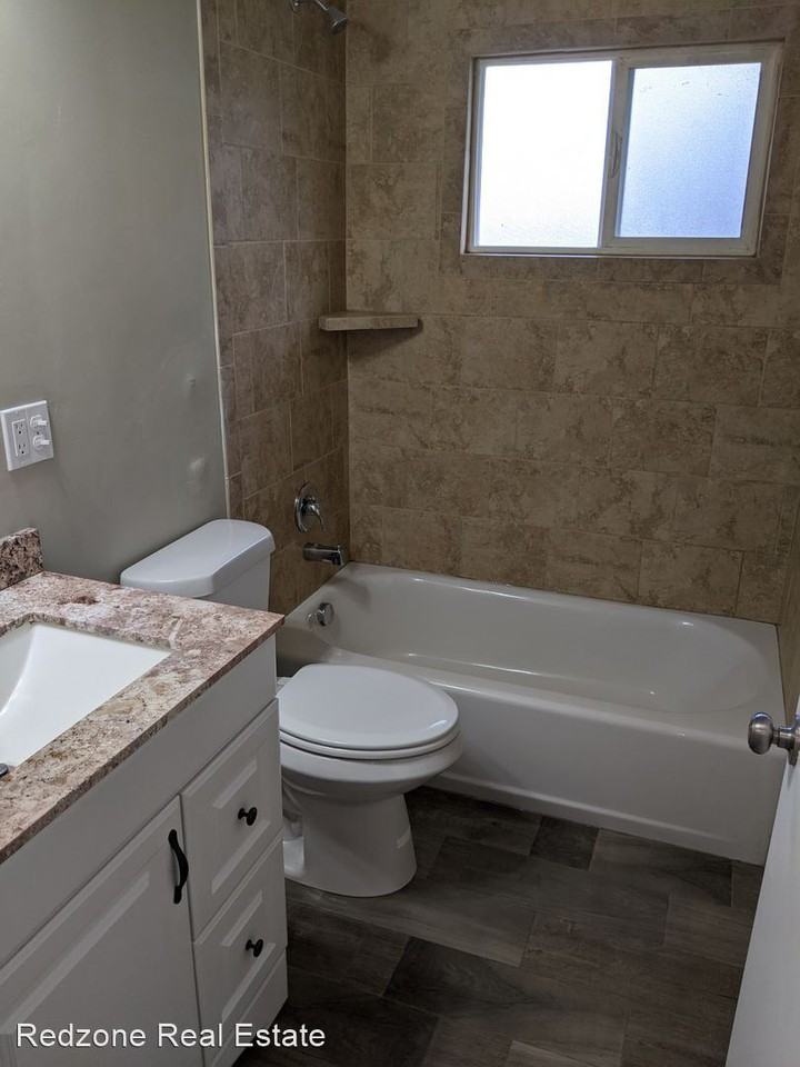 244 West 400 North - Photo 2 of 7