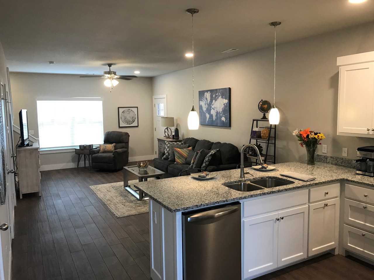7716 Har Ber Ave - Photo 2 of 8