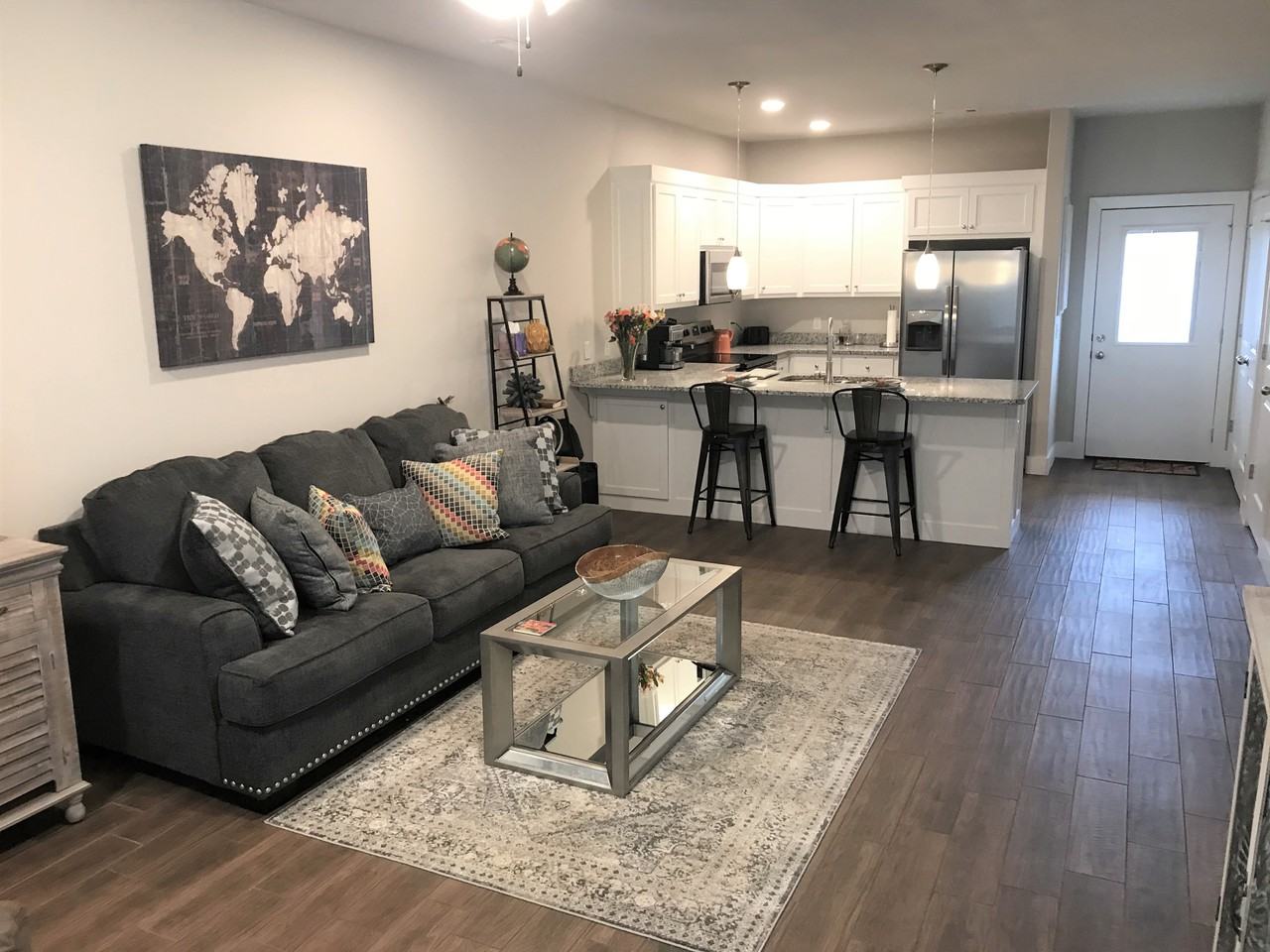7716 Har Ber Ave - Photo 3 of 8