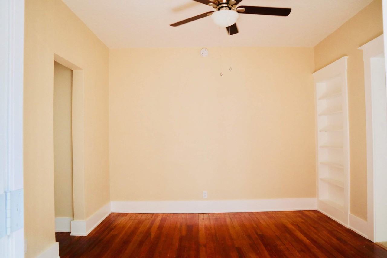 143 N Stone St - Photo 4 of 24