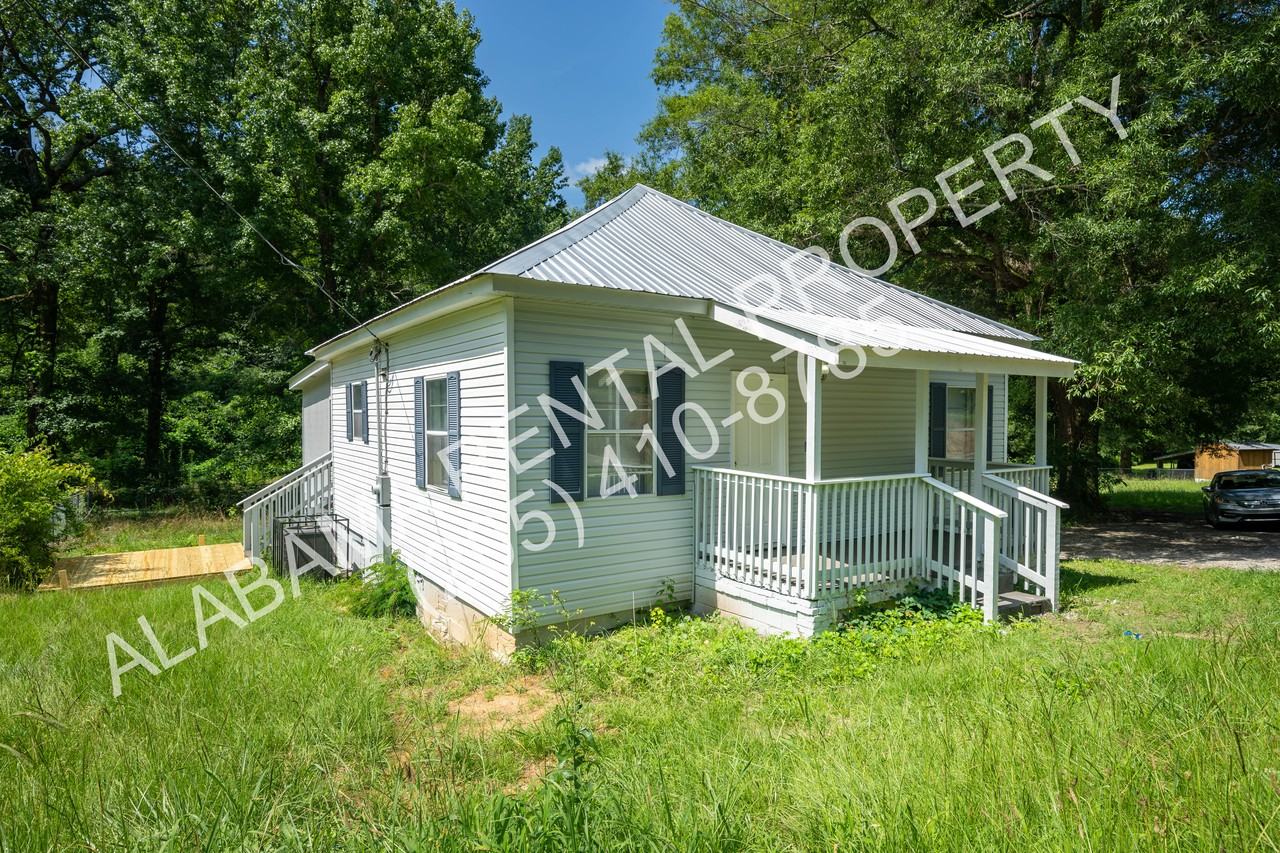 4420 Loop Ct - Photo 3 of 30