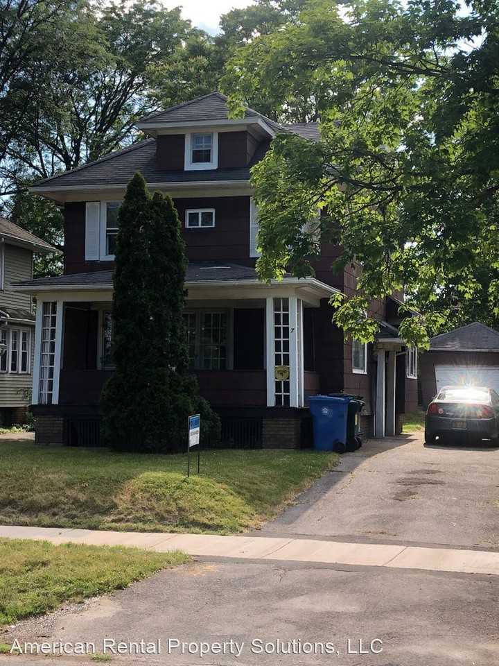 7 7 Lynchford Pk B Monroe County+City of Rochester - Photo 3 of 32