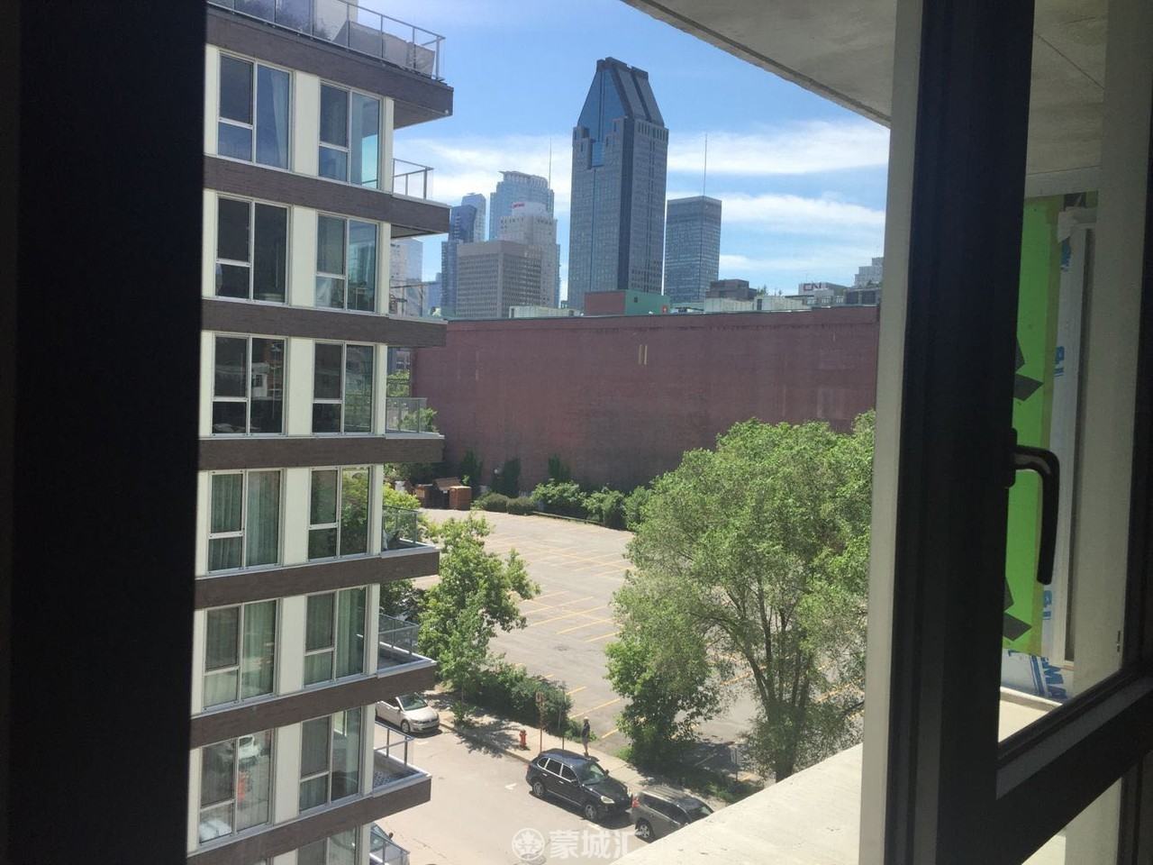 700 Rue Saint-Paul O