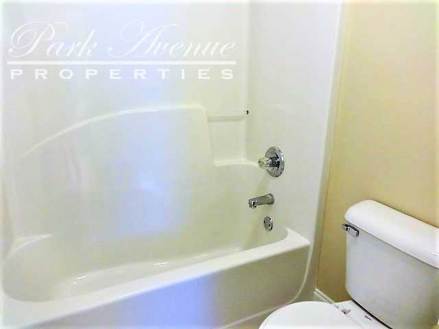 929 Sawbuck Way - Photo 2 of 10