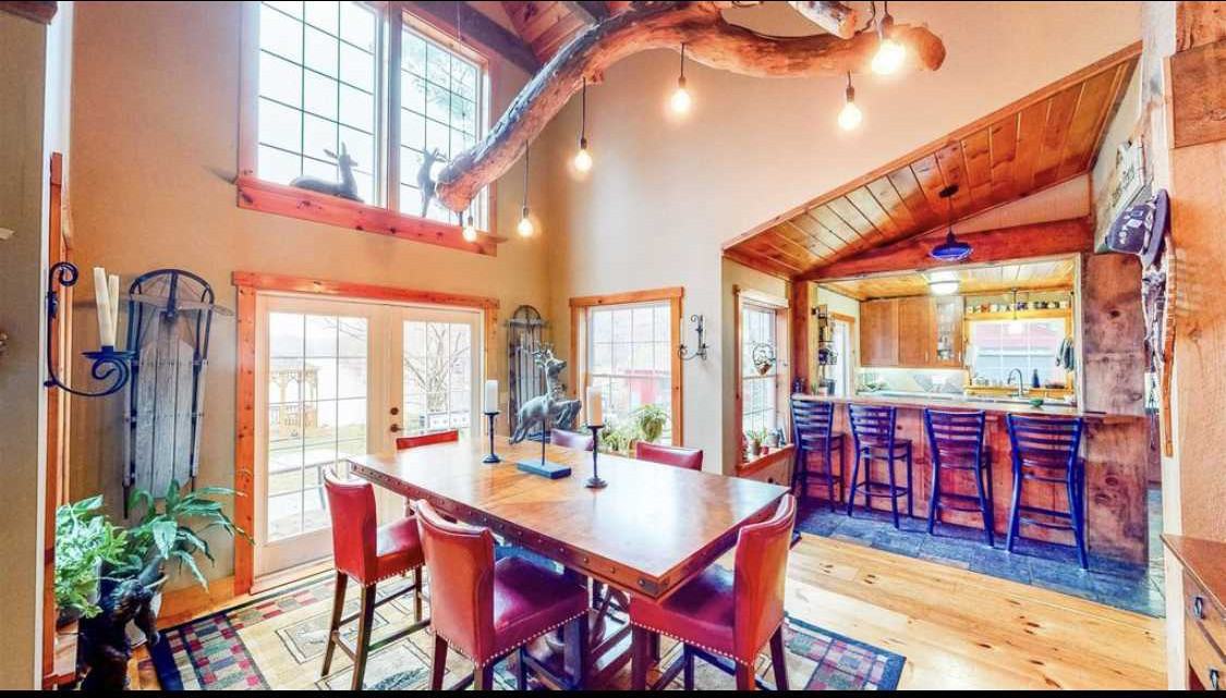 715 Taborton Rd - Photo 3 of 5