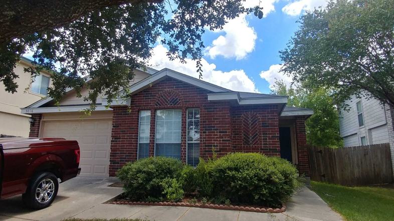 5016 Crestwood Hill Dr, San Antonio, TX 78244 3 Bedroom House for
