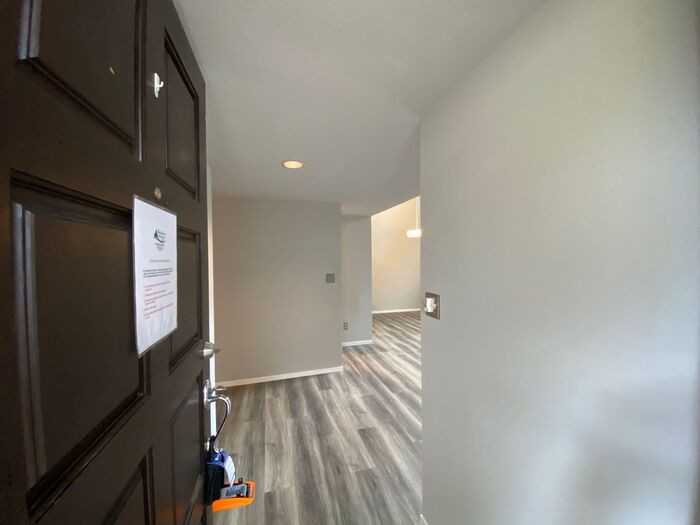 4 Montsalas Dr - Photo 3 of 19