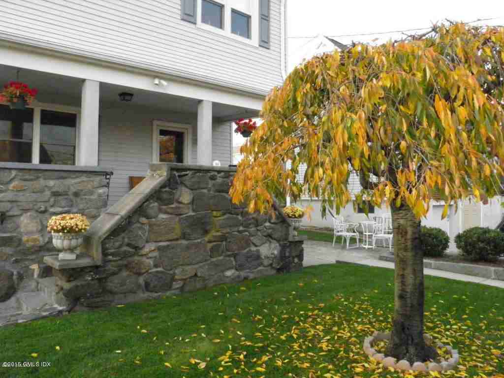 194 Hamilton Ave 1st Fl - Photo 2 of 13