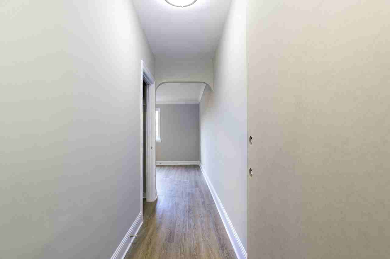 201 Metcalfe Street #28