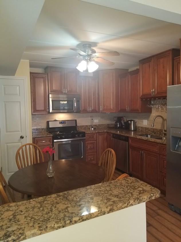 11345 South Roberts Road - Photo 3 of 19