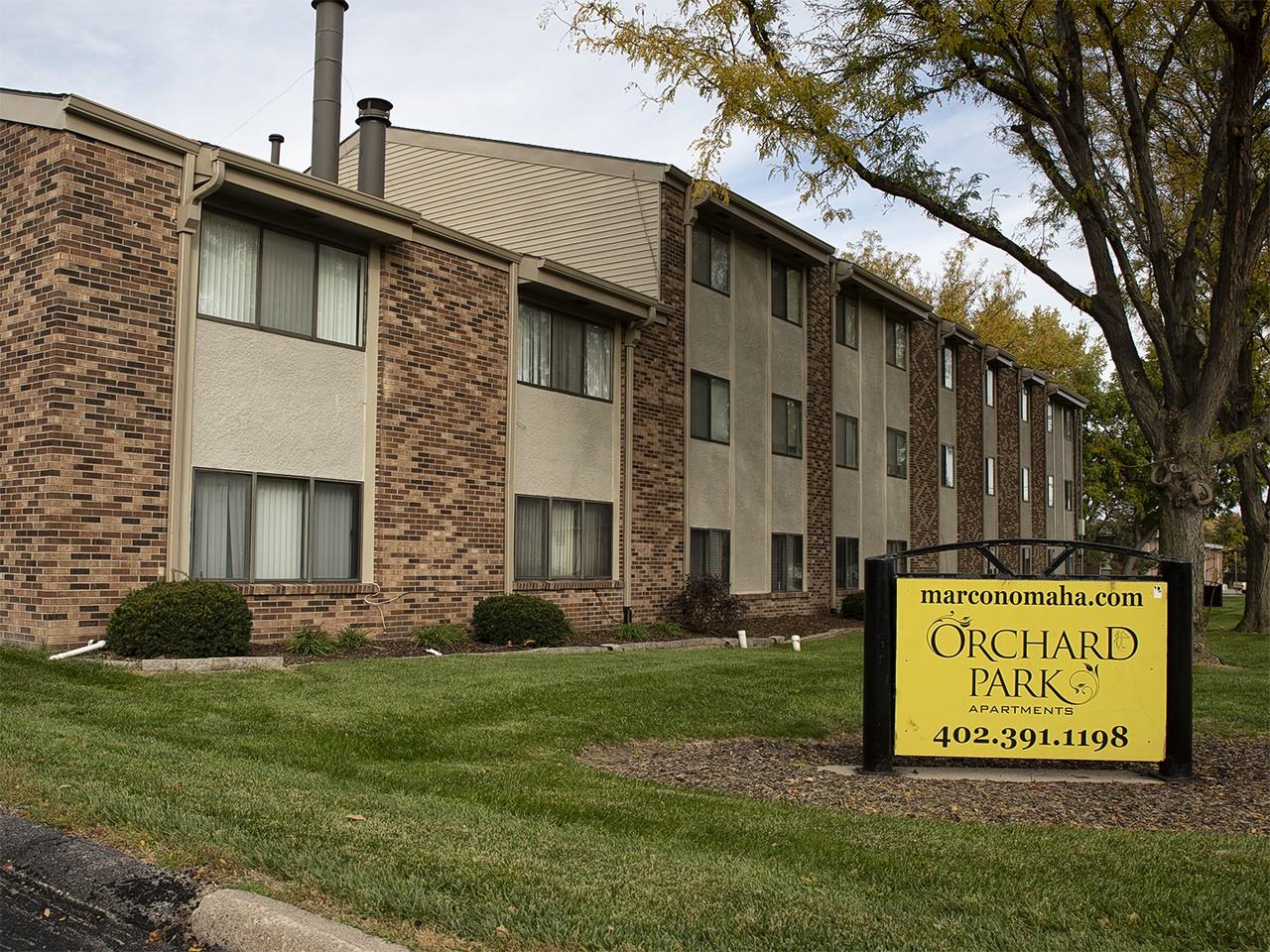 7809 Harney Street Omaha Ne 68114 1 Bedroom Apartment For Rent For 675 Month Zumper