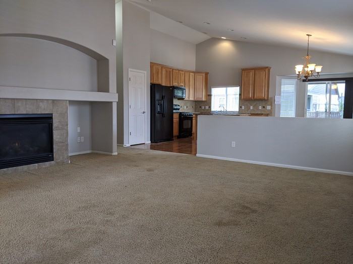 5236 Sagebrush St - Photo 2 of 24
