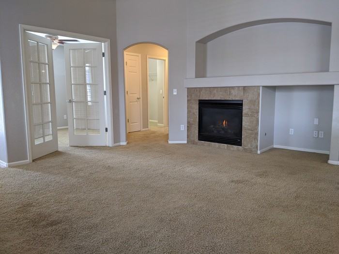 5236 Sagebrush St - Photo 3 of 24