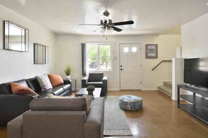 4 S 6th Ave - Photo 3 of 27