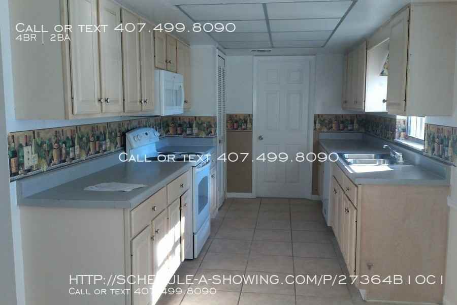 906 Golfside Dr - Photo 2 of 10