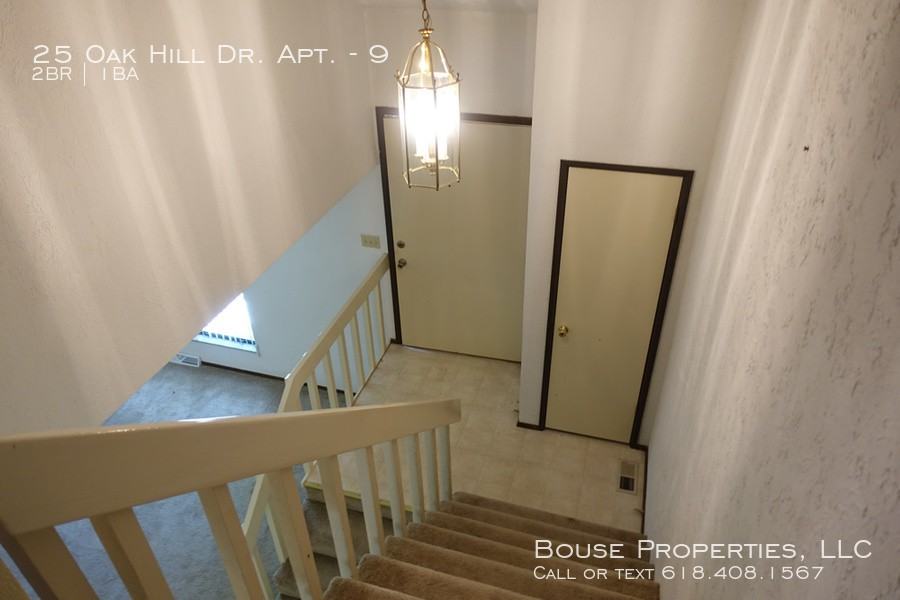 25 Oak Hill Dr. Apt. #9