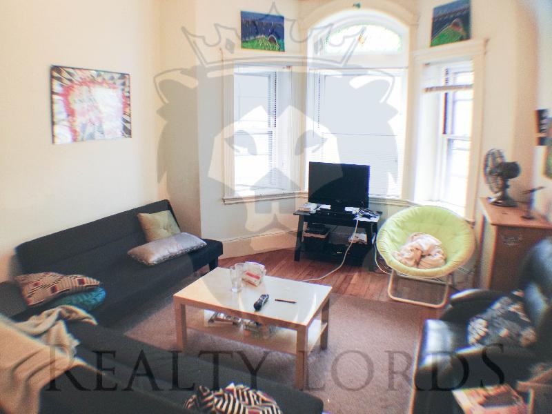 22 Westland Avenue #5
