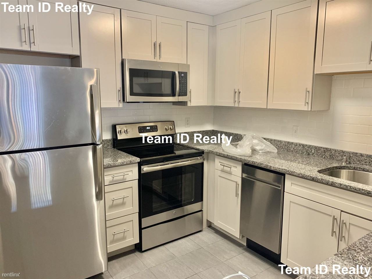 245 Main St #24 - Photo 3 of 6