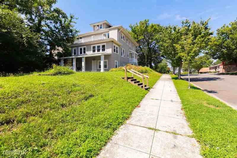 6523 1st Street Nw 3 - Photo 2 of 24