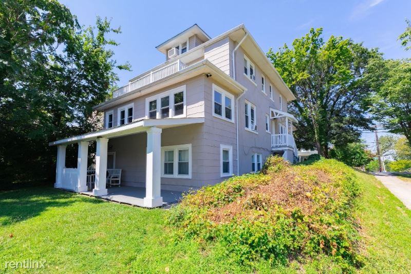 6523 1st Street Nw 3 - Photo 3 of 24