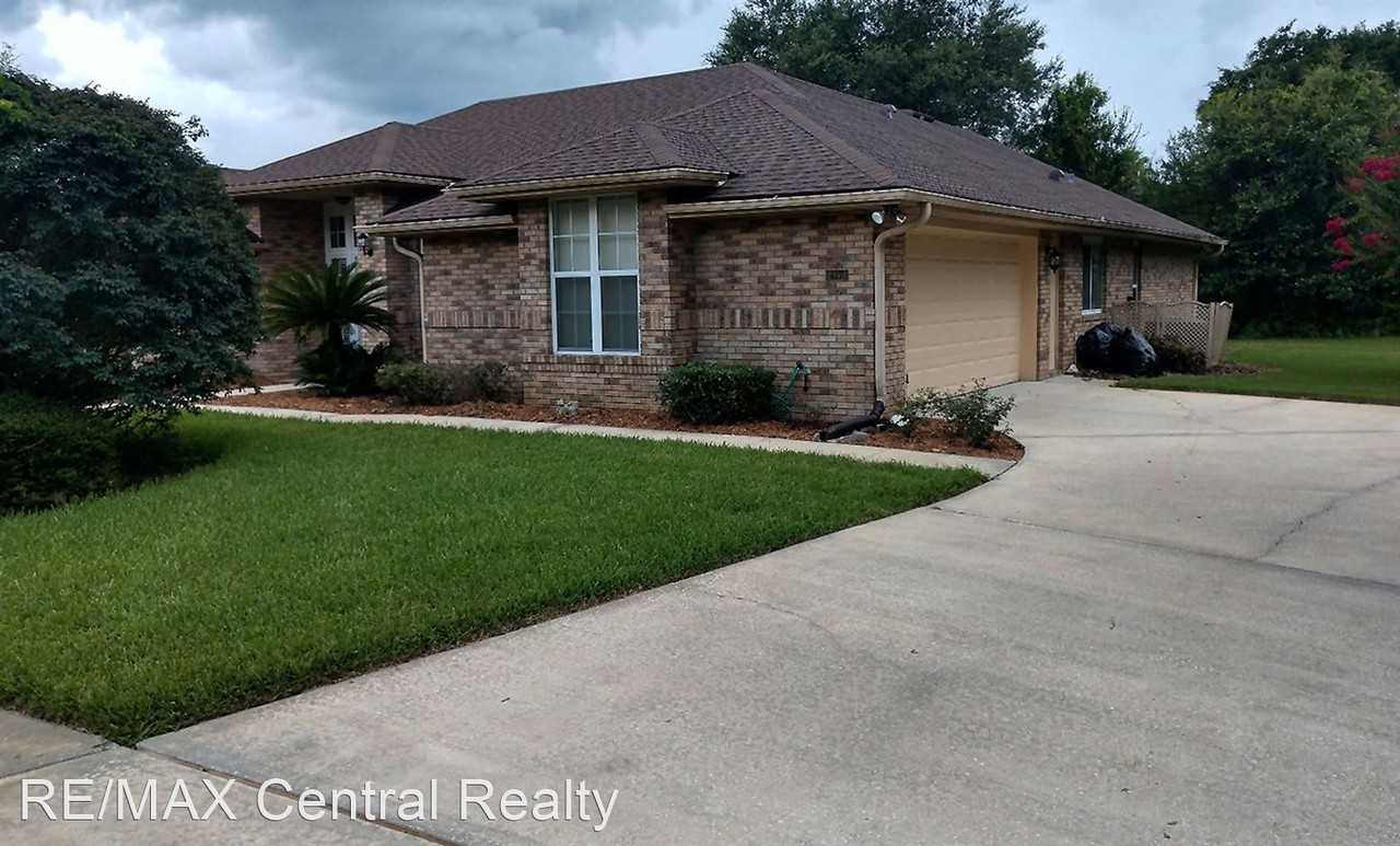 417 Havilland Ct - Photo 2 of 18