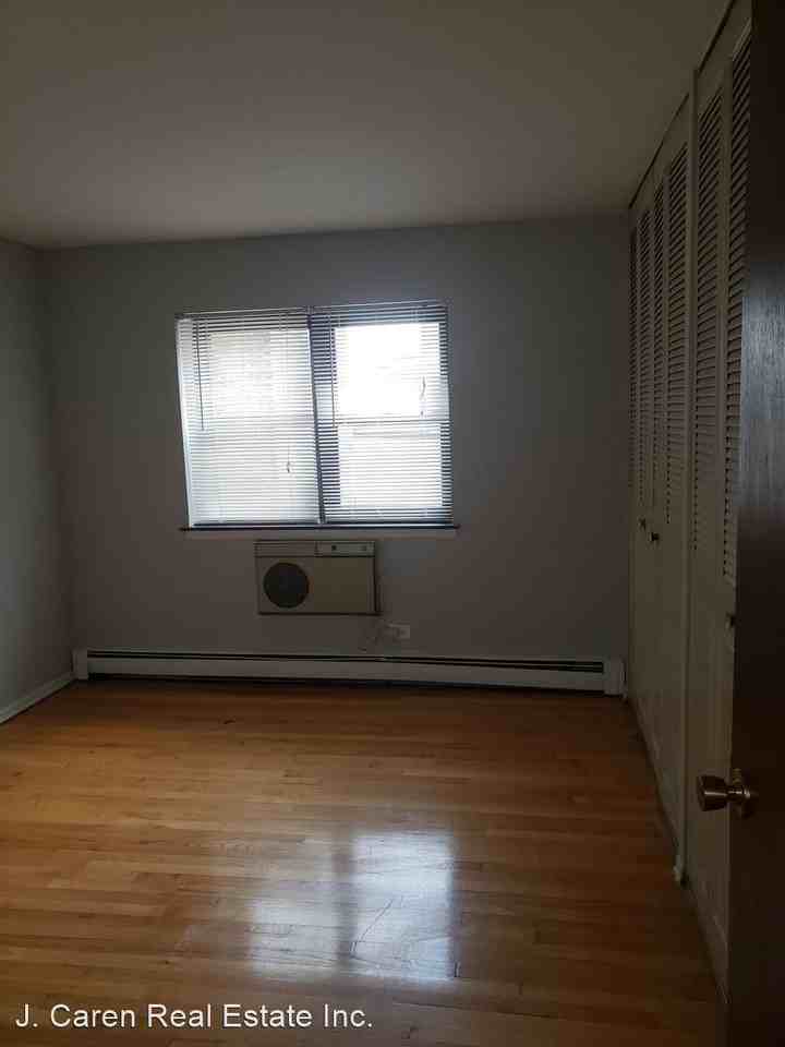 2828 N Cambridge Ave. - Photo 3 of 5